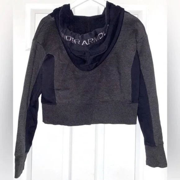 Under Armour Cropped Fleece Hoodie - Picture 8 of 10